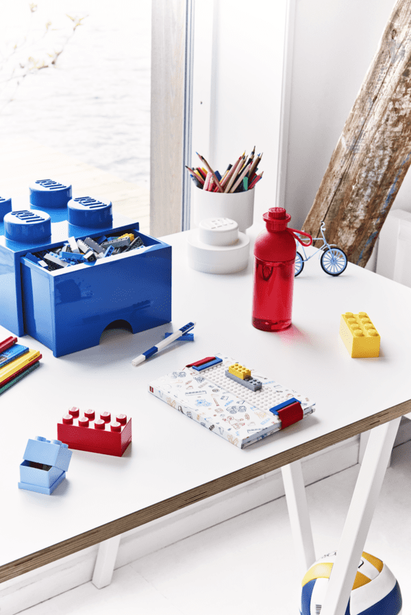 LEGO-Lifestyle-Storage-Organizing-2017-12.png