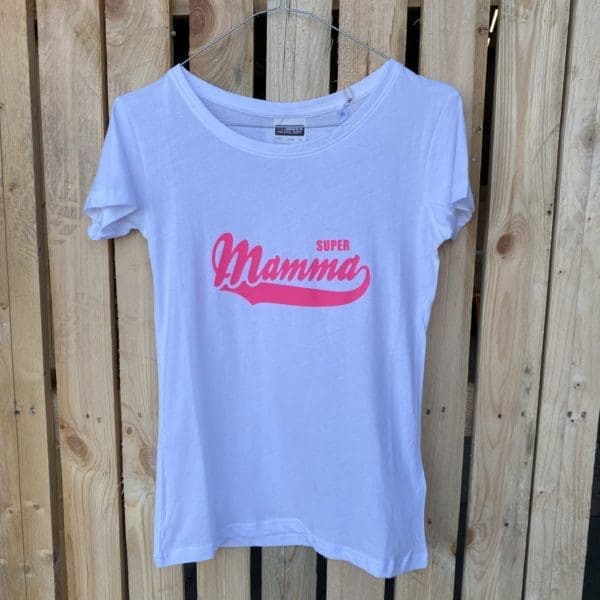 Super Mamma (Baseball) hvít.jpg