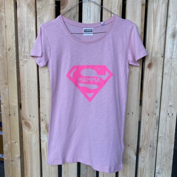 Super Mamma rosa.jpg