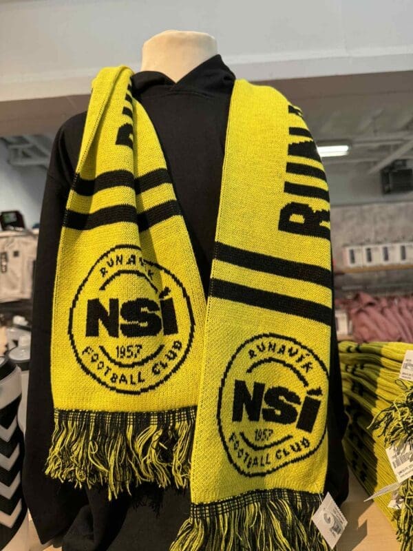 NSÍ turriklæð 140x17 cm