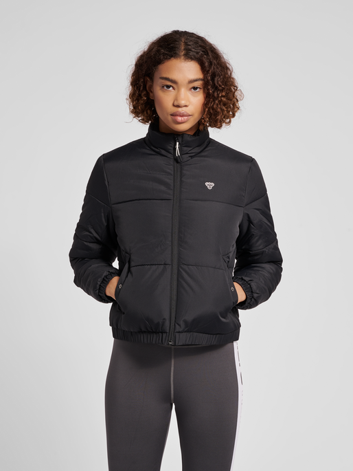 SUKI PUFF jakki til kvinnur