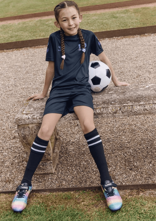 SHIMMER sett v/ t-shirt og shorts