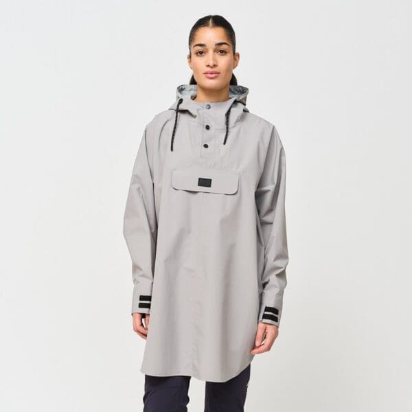 U Vefsna skelanorakkur gráur