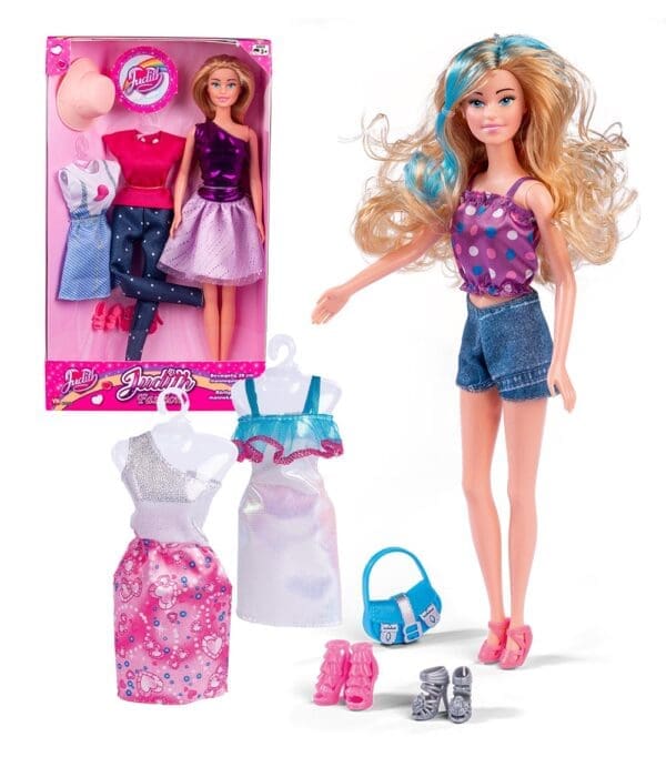 Judith dukka v/kjólum og tilhoyr