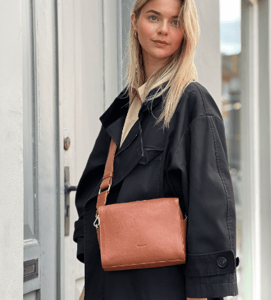 Valerie taska 17x22x8cm Cognac