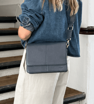 Carrie taska 17x23x7cm navy