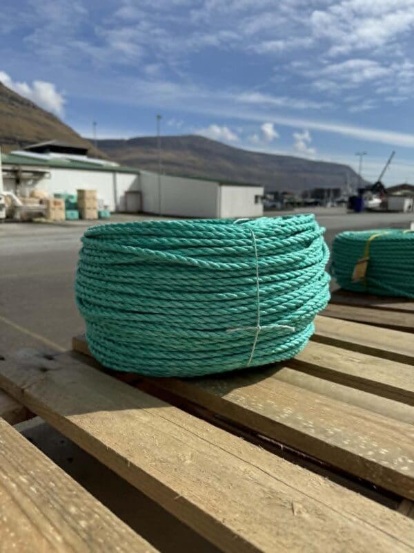 Danline grønt 8mm x 3 strand 220m green