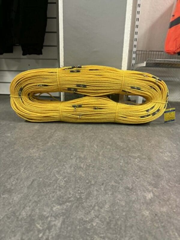 T&D 5,5mm 1,8m btw swivels 540m Yellow